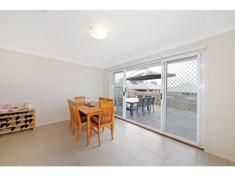 18 Greenfield Crescent, Elderslie NSW 2570