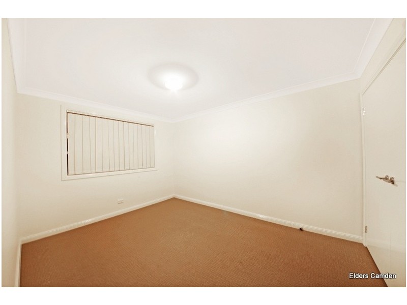 90 Commelina Drive, Mount Annan NSW 2567