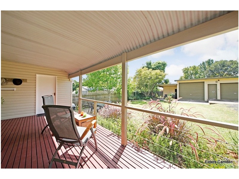 7 River Road, Elderslie NSW 2570