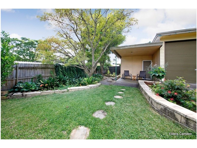 7 River Road, Elderslie NSW 2570