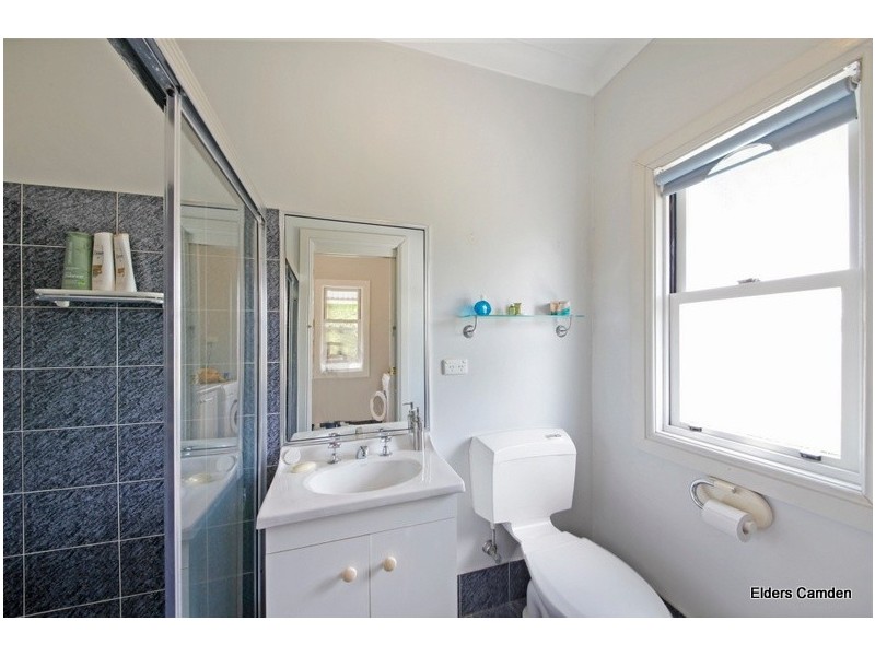 7 River Road, Elderslie NSW 2570