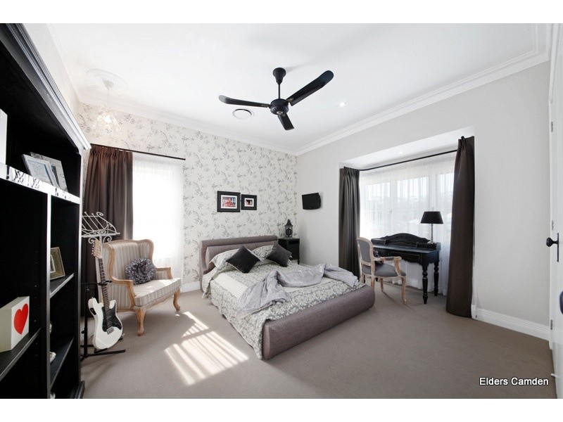 15 The Lanes, Kirkham NSW 2570