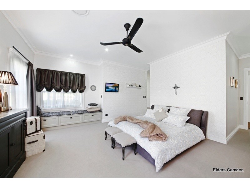 15 The Lanes, Kirkham NSW 2570