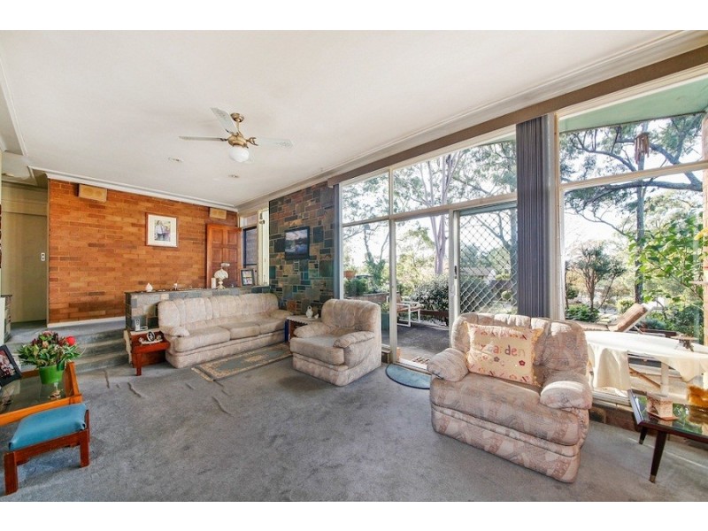 25 Elizabeth Macarthur Avenue, Camden South NSW 2570