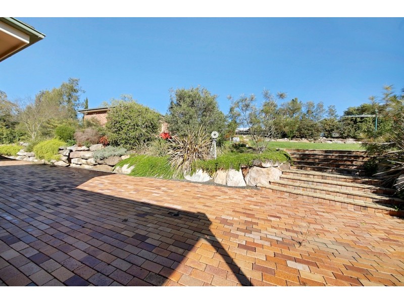 44 Benwerrin Crescent, Grasmere NSW 2570