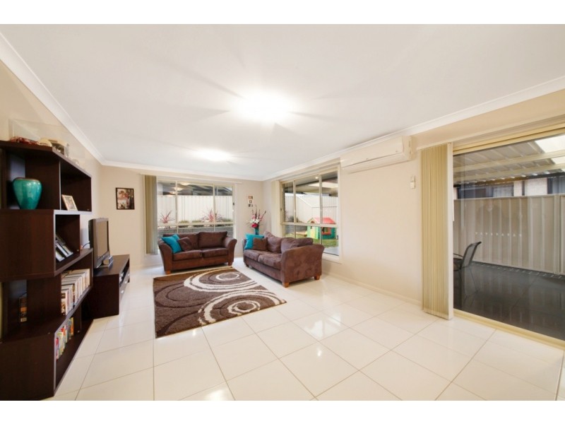 20 Hibiscus Circle, Mount Annan NSW 2567