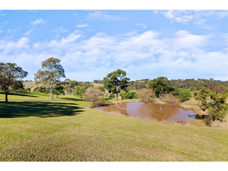10 Hawkey Road, Menangle NSW 2568