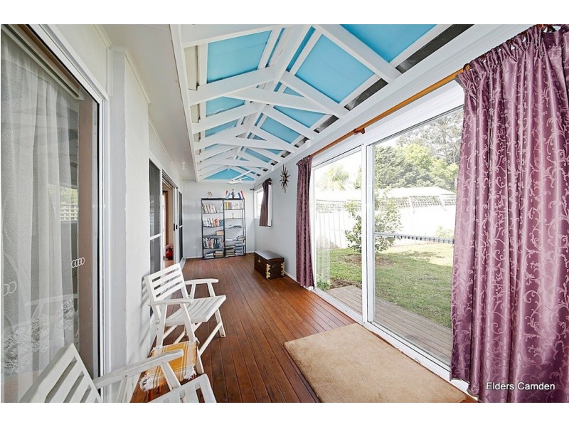 3 Elizabeth Macarthur Avenue, Camden South NSW 2570