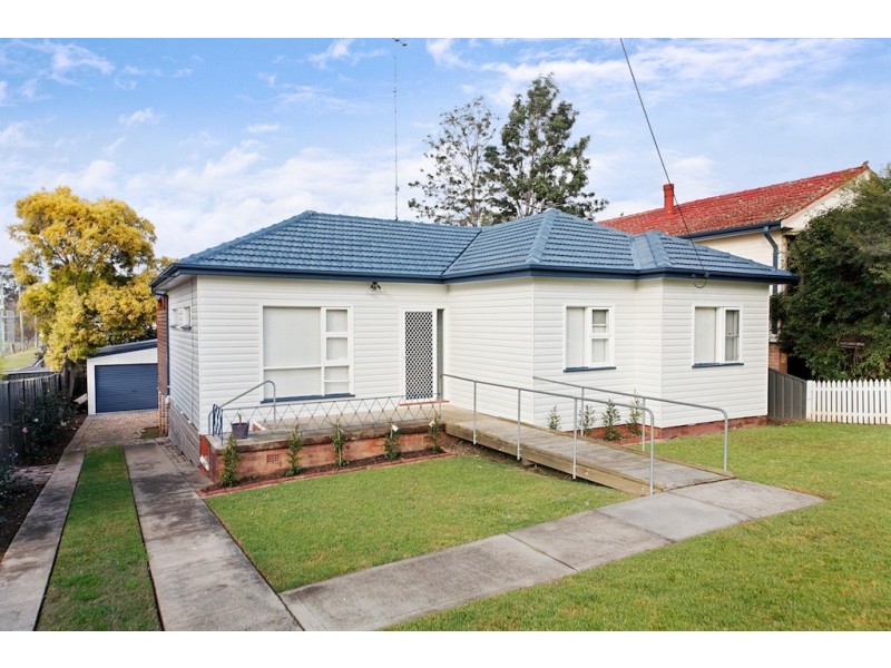 10 Christopher Avenue, Camden NSW 2570