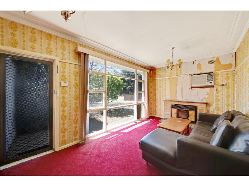 24 Springs Road, Spring Farm NSW 2570