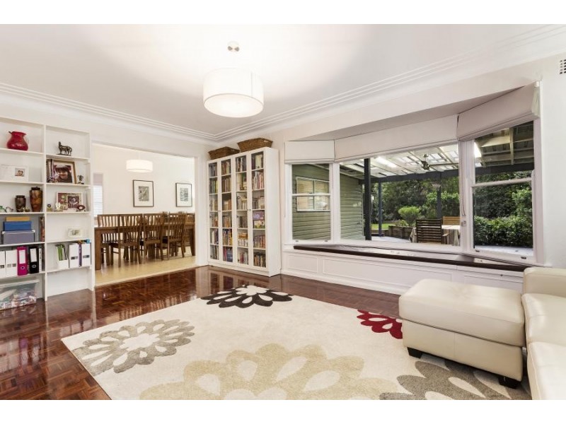 37 Murrandah Avenue, Camden NSW 2570