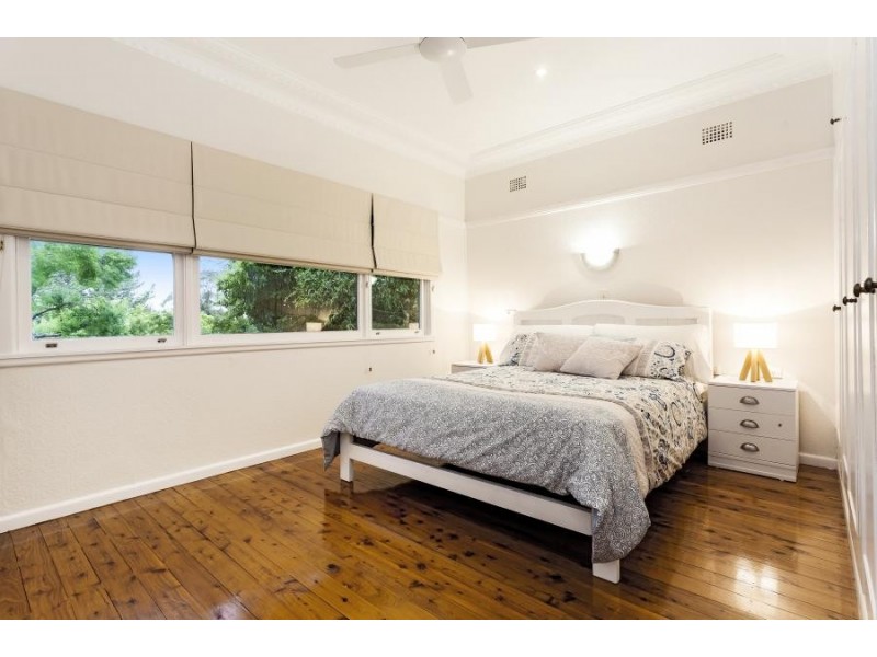 37 Murrandah Avenue, Camden NSW 2570