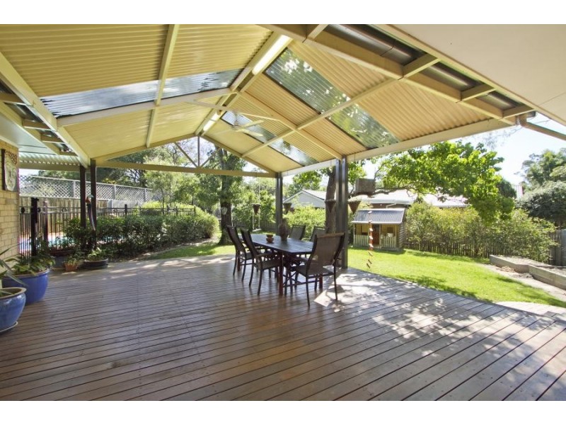 10 Araluen Place, Camden South NSW 2570