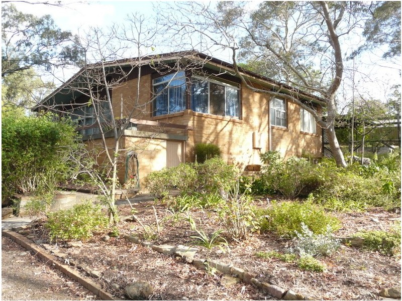 25 Elizabeth Macarthur Avenue, Camden South NSW 2570