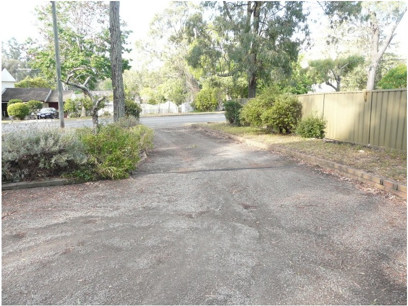 25 Elizabeth Macarthur Avenue, Camden South NSW 2570