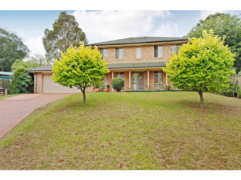 32 Hynes Place, Elderslie NSW 2570