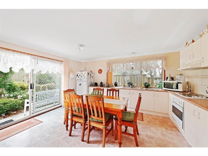 32 Hynes Place, Elderslie NSW 2570