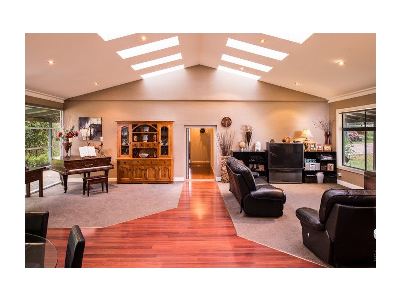 70 Kundabung Street, Belimbla Park NSW 2570