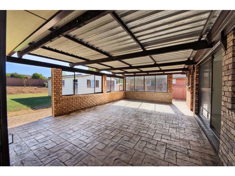 12 Dawson Avenue, Camden South NSW 2570