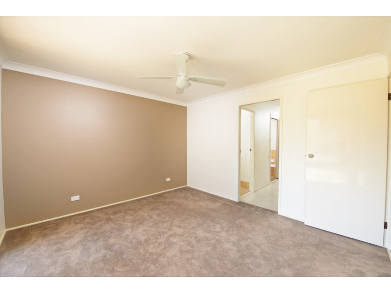 12 Dawson Avenue, Camden South NSW 2570