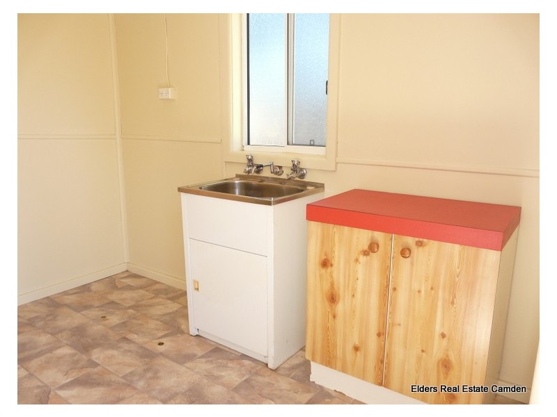 1 Wilkinson Street, Elderslie NSW 2570