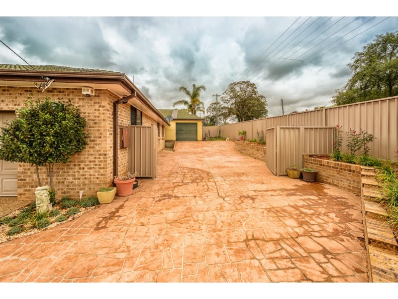 2 Kerry Place, Oakdale NSW 2570