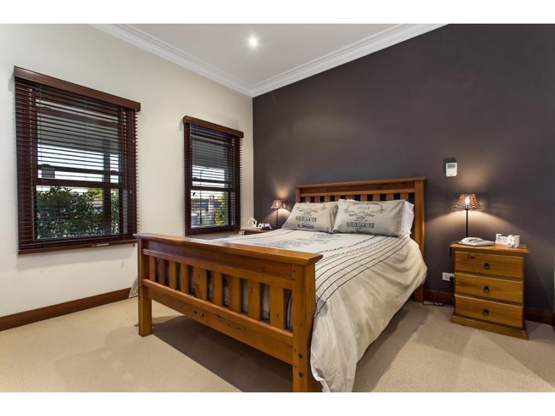 24 Macarthur Circuit, Camden Park NSW 2570