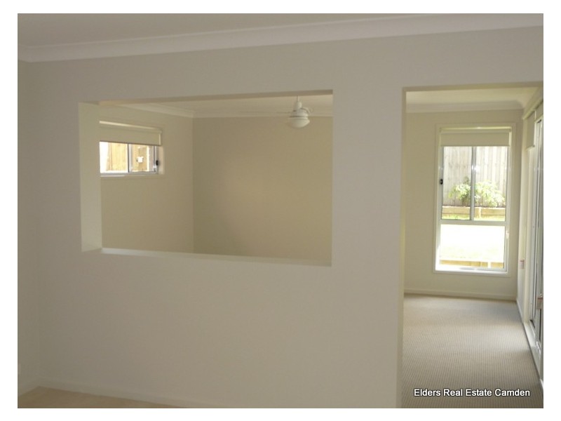 54 Greenfield Crescent, Elderslie NSW 2570