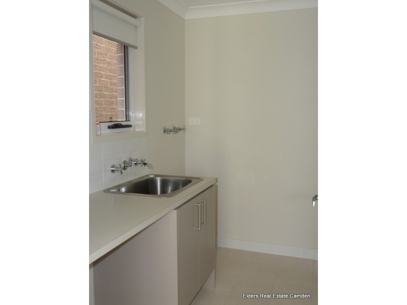 54 Greenfield Crescent, Elderslie NSW 2570