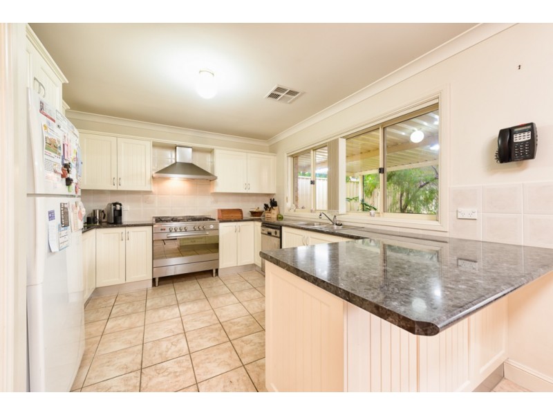 33 Banksia Road, Mount Annan NSW 2567