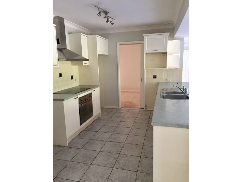 4 Cox Street, Elderslie NSW 2570