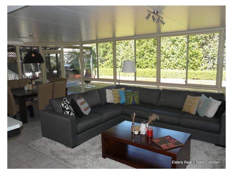 4 Cox Street, Elderslie NSW 2570