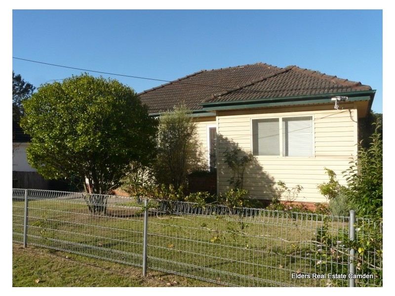 1/30 Lerida Avenue, Camden NSW 2570