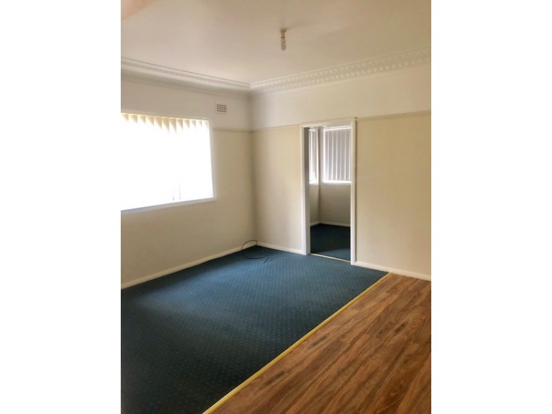 1/30 Lerida Avenue, Camden NSW 2570