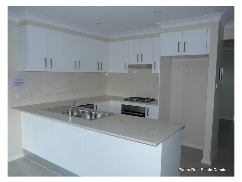 3 Lorikeet Circuit, Gregory Hills NSW 2557