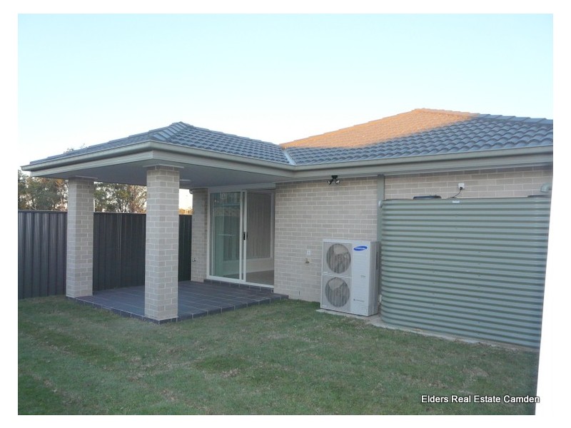 3 Lorikeet Circuit, Gregory Hills NSW 2557