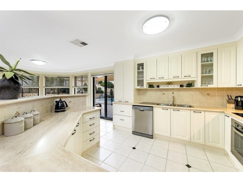 6 Chain-O-Ponds Circuit, Mount Annan NSW 2567