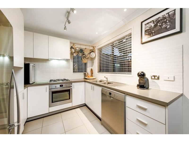 114 Minorca Circuit, Spring Farm NSW 2570