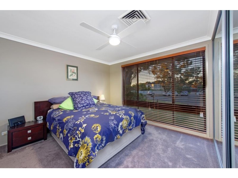 46 Haultain Street, Minto NSW 2566