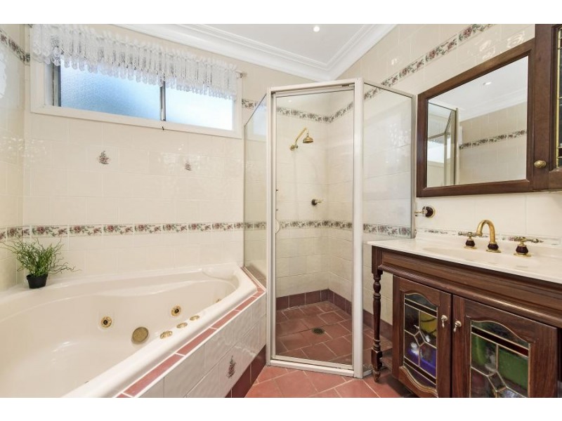 31 Alpha Road, Camden NSW 2570