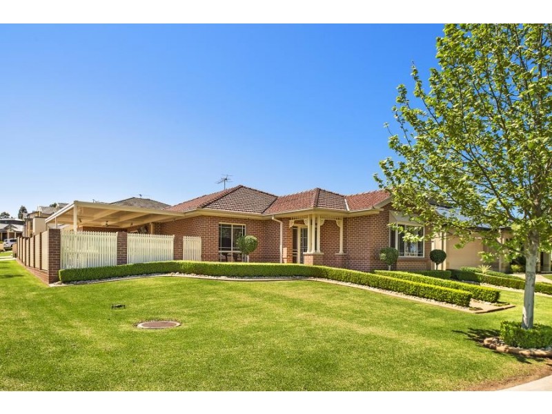 2 Hewitt Link, Harrington Park NSW 2567