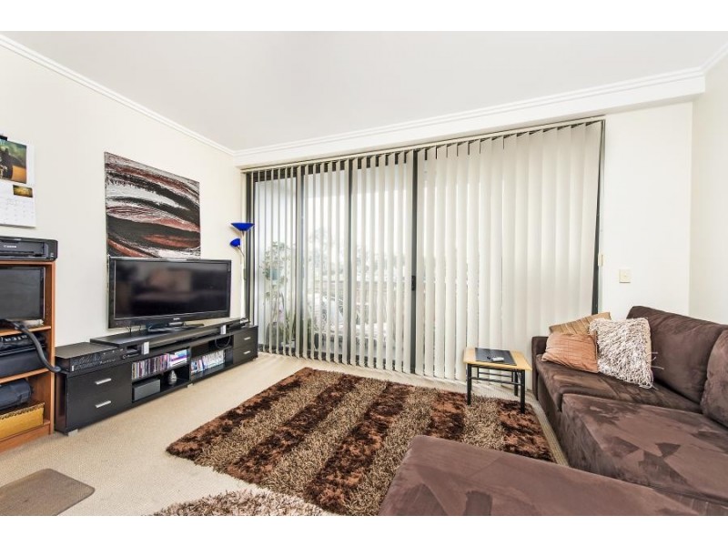 8A/541 Pembroke Road, Leumeah NSW 2560
