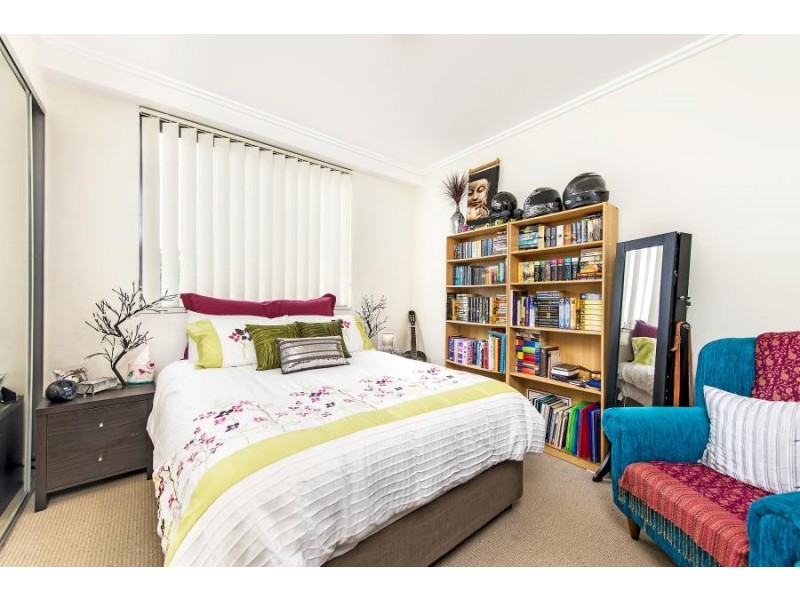 8A/541 Pembroke Road, Leumeah NSW 2560