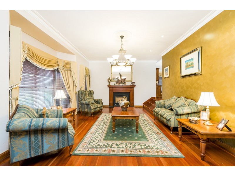 35 The Outlook, Kirkham NSW 2570