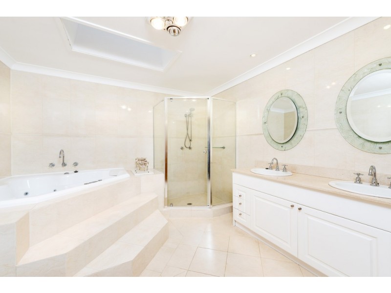 35 The Outlook, Kirkham NSW 2570