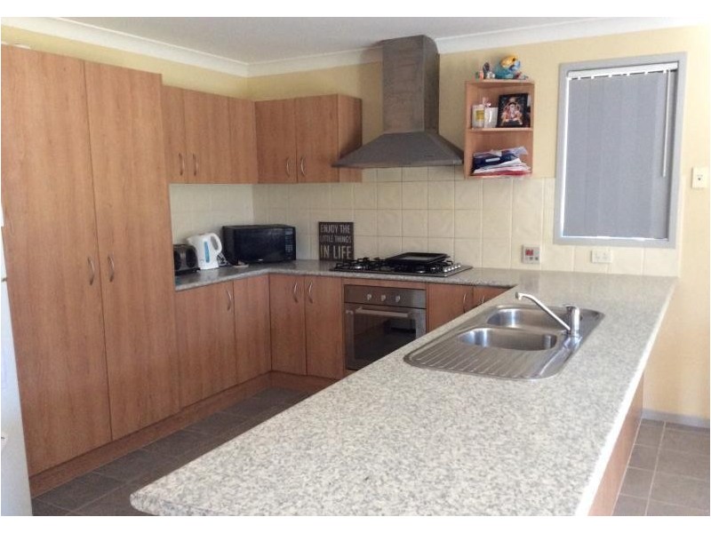 5 Preston Avenue, Elderslie NSW 2570