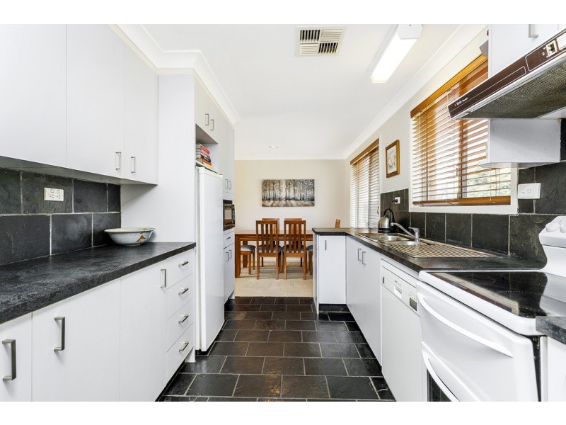 3 CLINTON DRIVE, Narellan NSW 2567
