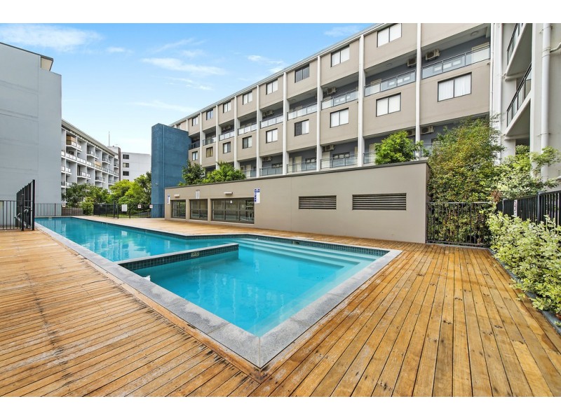 4F/541 Pembroke Road, Leumeah NSW 2560