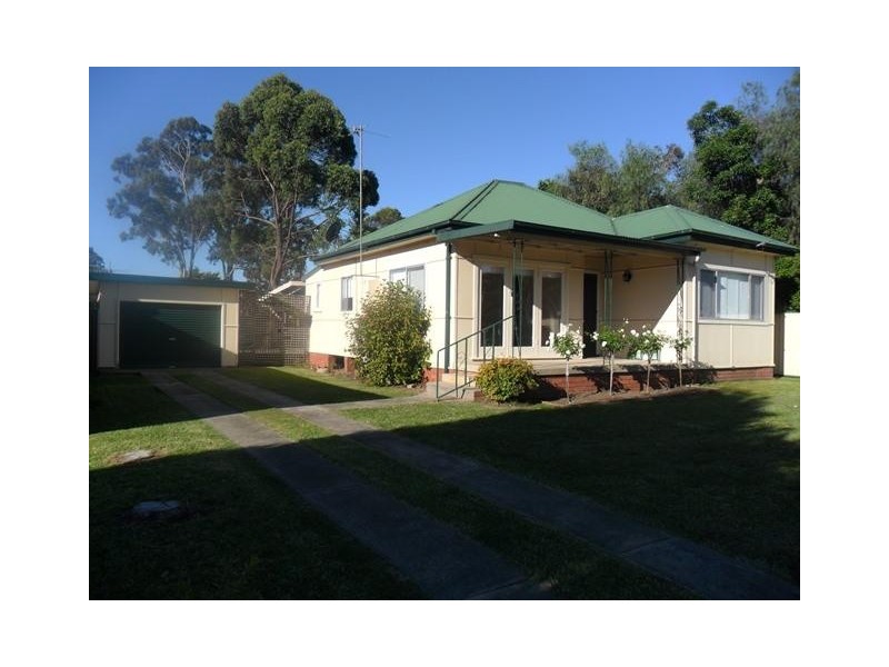 34 BURNS ROAD, Leumeah NSW 2560