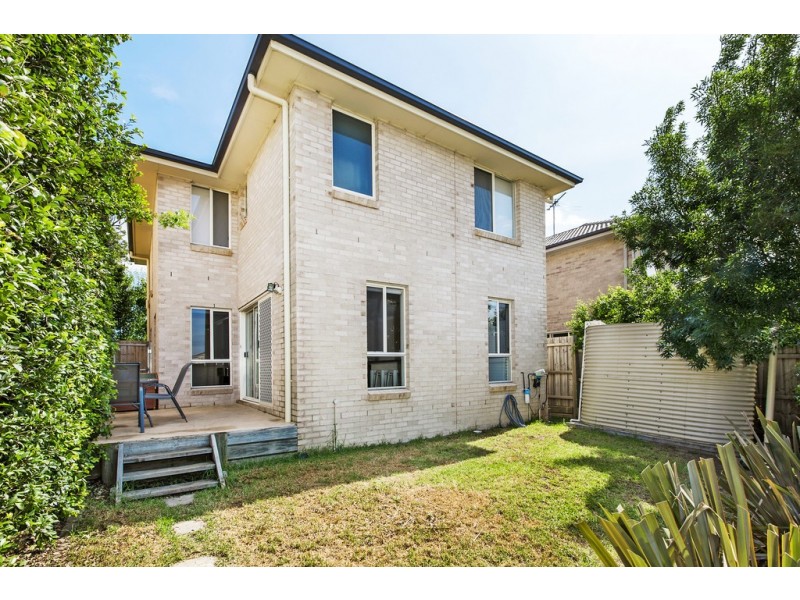 31 IRVINE STREET, Elderslie NSW 2570